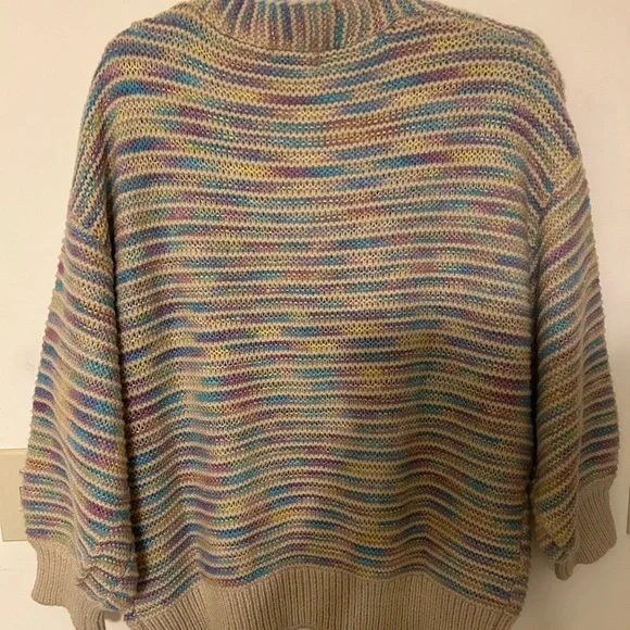 Paper Crane Sweater size S put a little oversized - Picture 5 of 5